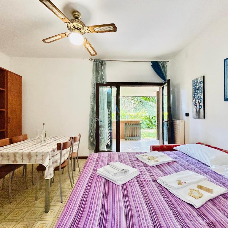 Flora Apartment - Piano terra immerso nel verde in un Residence a 100m dal Lago di Garda con Piscina - Appartamento con 1 Camera da Letto - 14