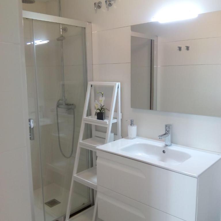 HH Apartamento La Herradura Playa - Apartamento de 2 dormitorios con vistas al mar - 85
