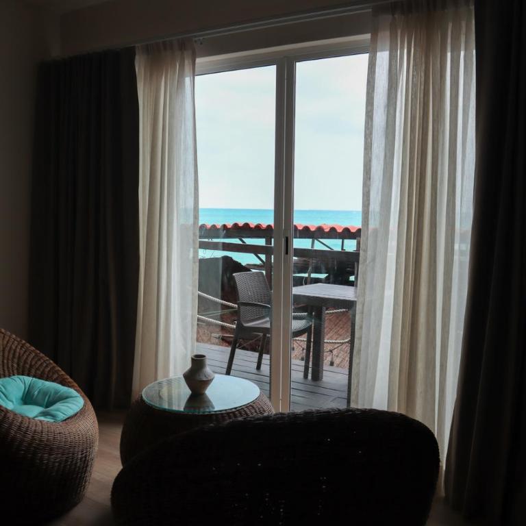 La Palma Beachfront Hotel Boutique - Self Check In - Junior Suite with Balcony - 7