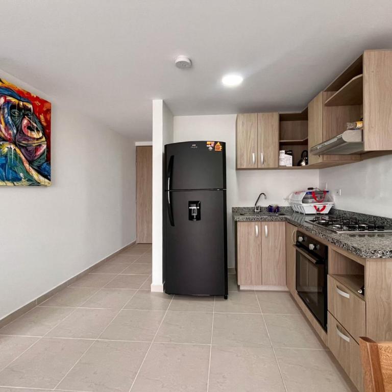 Moderno y práctico, cerca del aeropuerto y del mar - One-Bedroom Apartment - 6