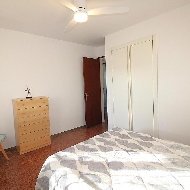 Casa con Jardín a 100m de la Playa de la Farella, Wifi y Garaje Privado - ES-228-175 - Casa - 17