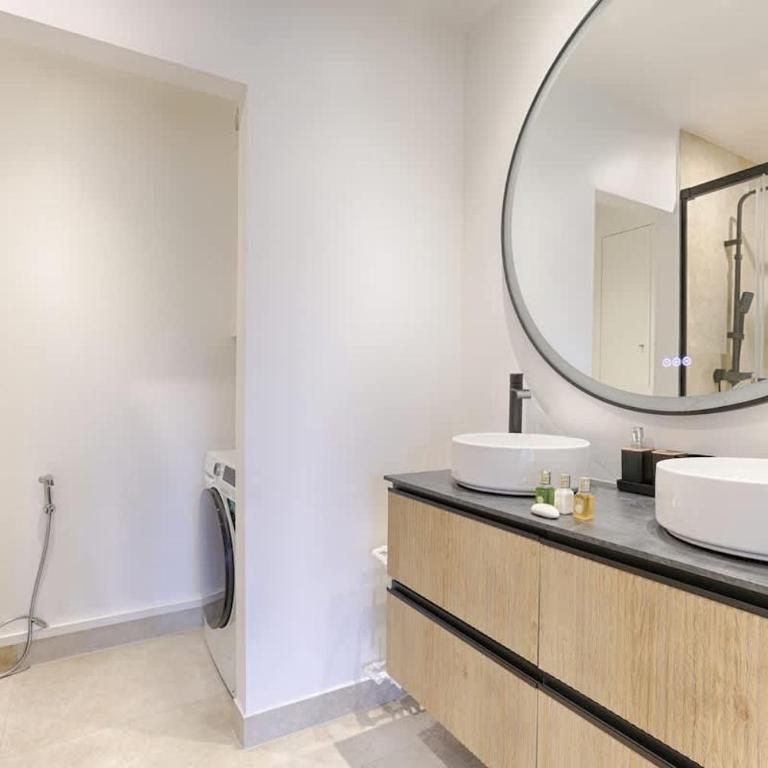 Studio luxe Av Foch vue sur l Etoile - Appartement - 14