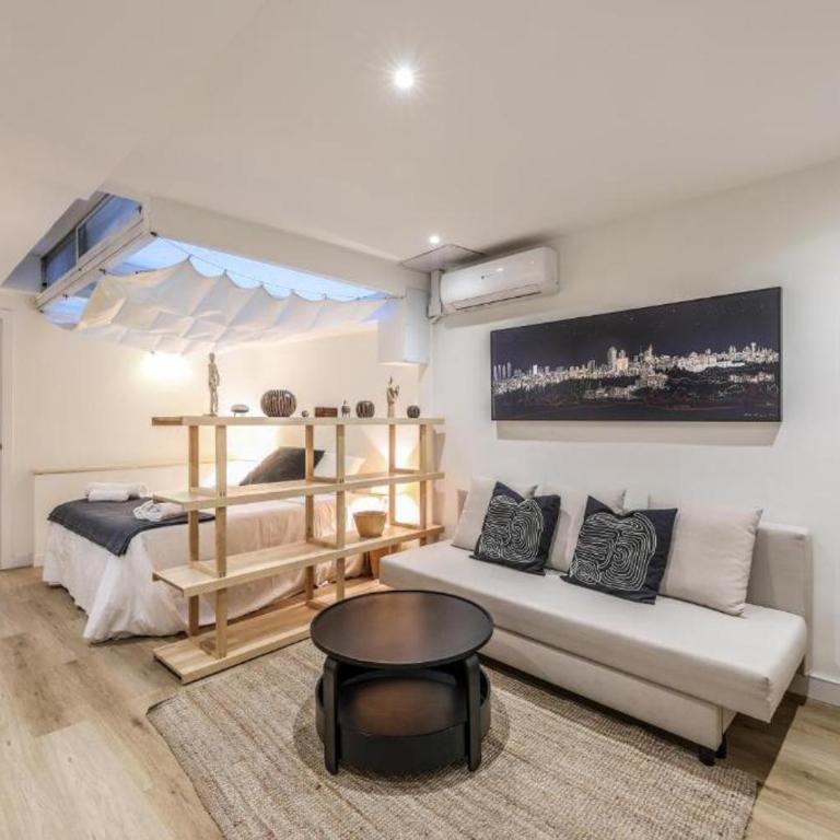 ARCO Gran Via Boutique Apartments - Estudio con cama extragrande y sofá cama - 5