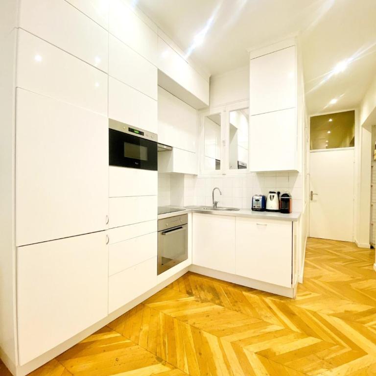 Design & Comfort between Arc de Triomphe & Eiffel Tower - Appartement 2 Chambres - 23