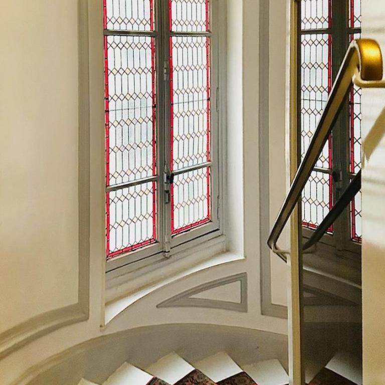 Design & Comfort between Arc de Triomphe & Eiffel Tower - Appartement 2 Chambres - 34