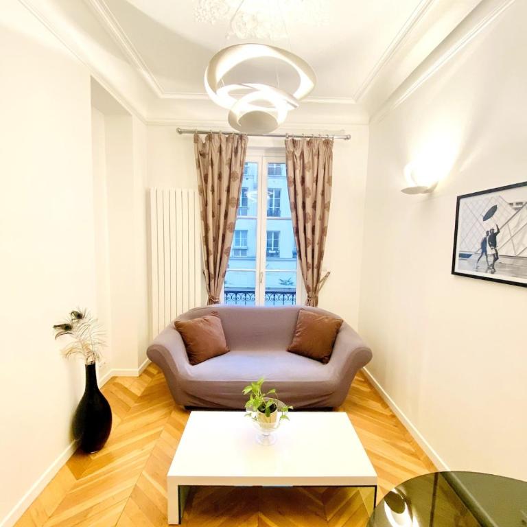 Design & Comfort between Arc de Triomphe & Eiffel Tower - Appartement 2 Chambres - 14