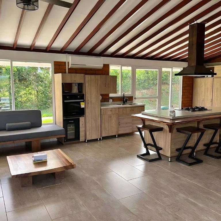 Colombia Escape - Cafe Acapulco Extasis - Three-Bedroom House - 4