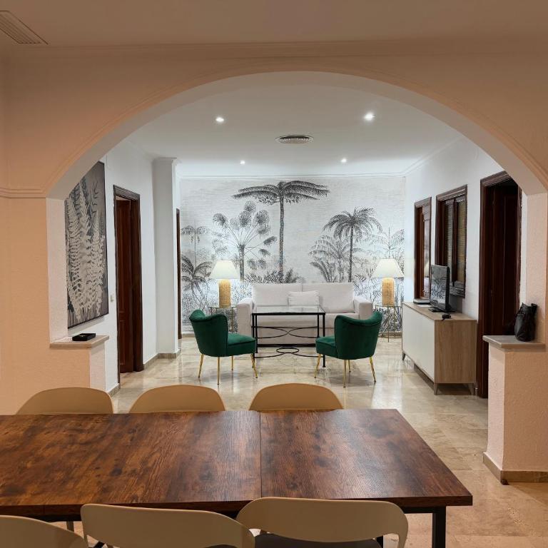 Olavide Premium Apartments - Three-Bedroom Apartment - 23