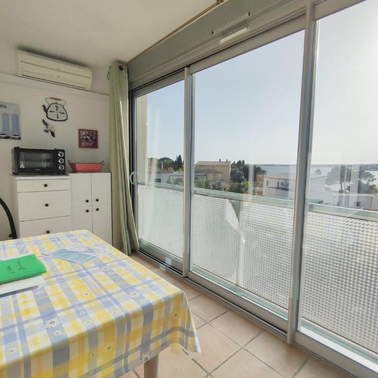 T1 calme avec parking et climatisation à Balaruc-les-Bains - FR-1-503-171 - Apartment - 11