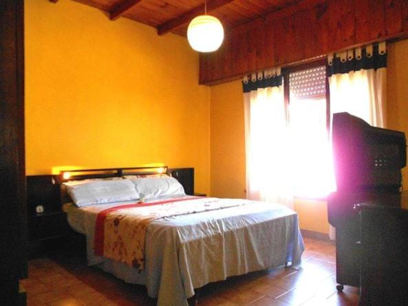 Casa a 15 cuadras de playa grande y 5 de Alem - Casa de 2 dormitorios - 2