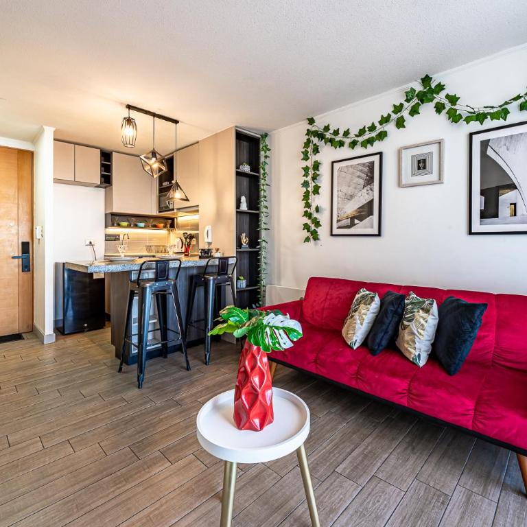 Encalada Apartments by Mr BnB - One-Bedroom Apartment with Balcony - 8