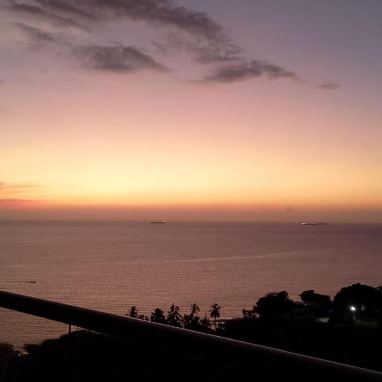 Apto Lujo Vista Mar Piscina AC WIFI Playa a 3 min en Santa Marina - One-Bedroom Apartment with Balcony and Sea View - 16