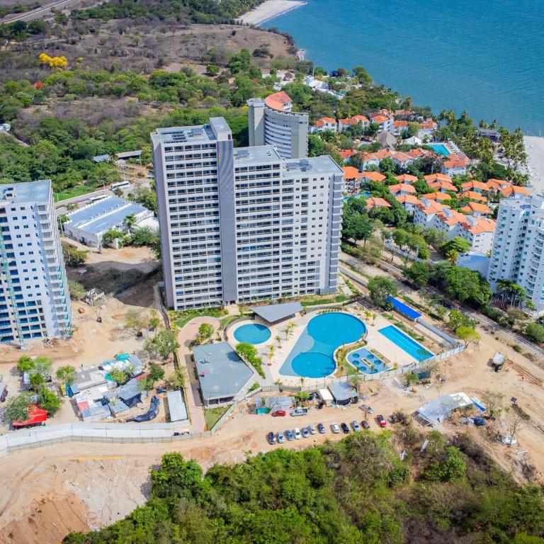 Apto Lujo Vista Mar Piscina AC WIFI Playa a 3 min en Santa Marina - One-Bedroom Apartment with Balcony and Sea View - 47
