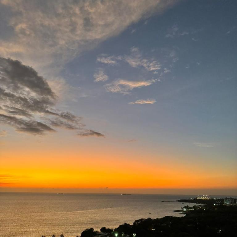 Apto Lujo Vista Mar Piscina AC WIFI Playa a 3 min en Santa Marina - One-Bedroom Apartment with Balcony and Sea View - 17