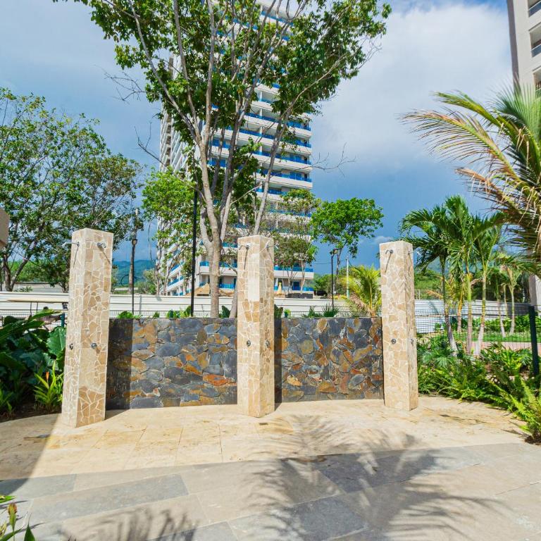 Apto Lujo Vista Mar Piscina AC WIFI Playa a 3 min en Santa Marina - One-Bedroom Apartment with Balcony and Sea View - 24