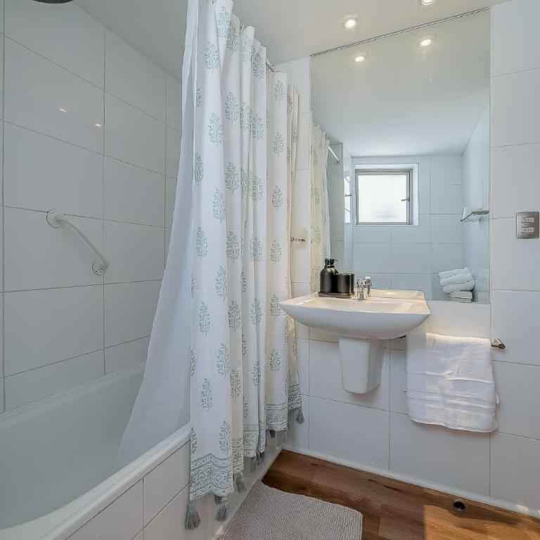 Visit Vitacura for an Unforgettable Stay - Apartment - 6