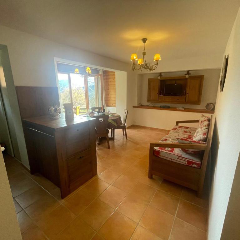 Appartement cosy à Pra-Loup 1600, 2 chambres, terrasse, parking - FR-1-165A-206 - Appartement - 7