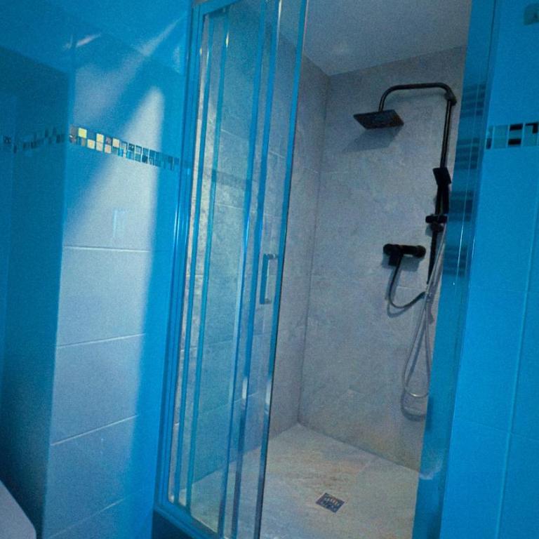Residenza Santa Anastasia Yellow Balcony and lift in Piazza Erbe - Appartamento con 1 Camera da Letto - 19