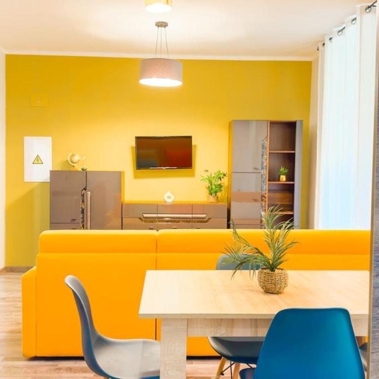 Residenza Santa Anastasia Yellow Balcony and lift in Piazza Erbe - Appartamento con 1 Camera da Letto - 15