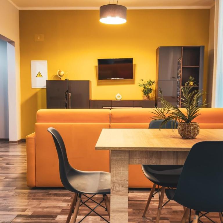 Residenza Santa Anastasia Yellow Balcony and lift in Piazza Erbe - Appartamento con 1 Camera da Letto - 58