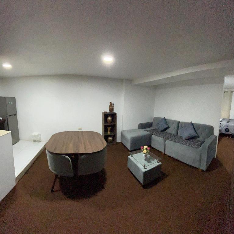 Asunta's House - One-Bedroom Apartment - 3