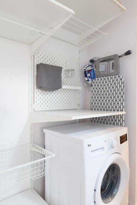 Charming Madrid lofts - Queen Studio - Disability Access - 7