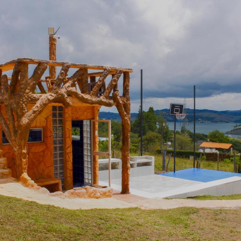 Casa Horizonte | Piscina, Zona social, Vista Lago - Casa de 4 dormitorios - 10