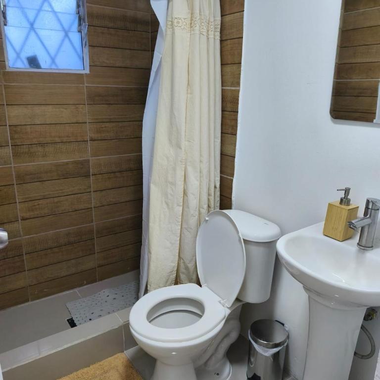 Hostal milis - Habitación Triple con baño privado - 5