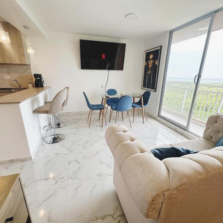 Wow que vista!! Frente Ecoparque 7min CC Buenavista - Apartamento de 3 dormitorios - 12