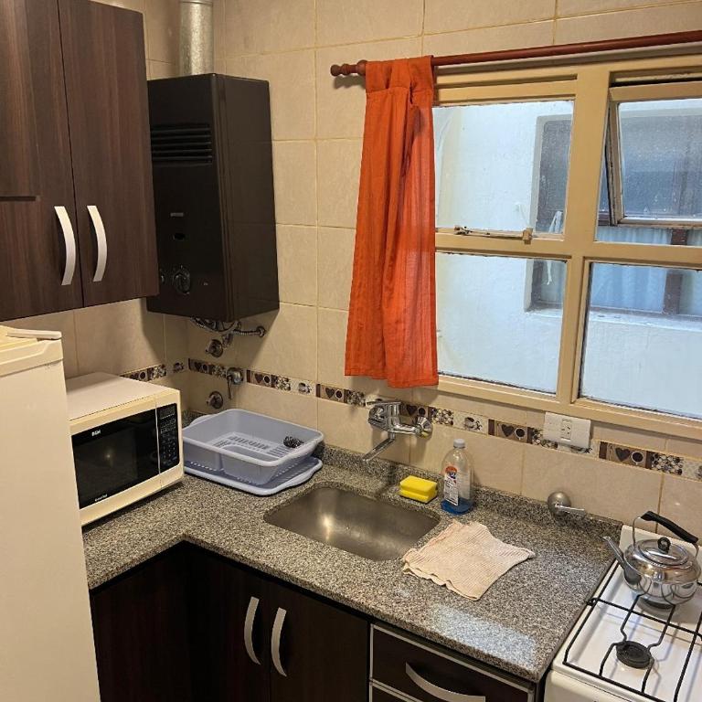 Depto luminoso 1 ambiente - One-Bedroom Apartment - 4