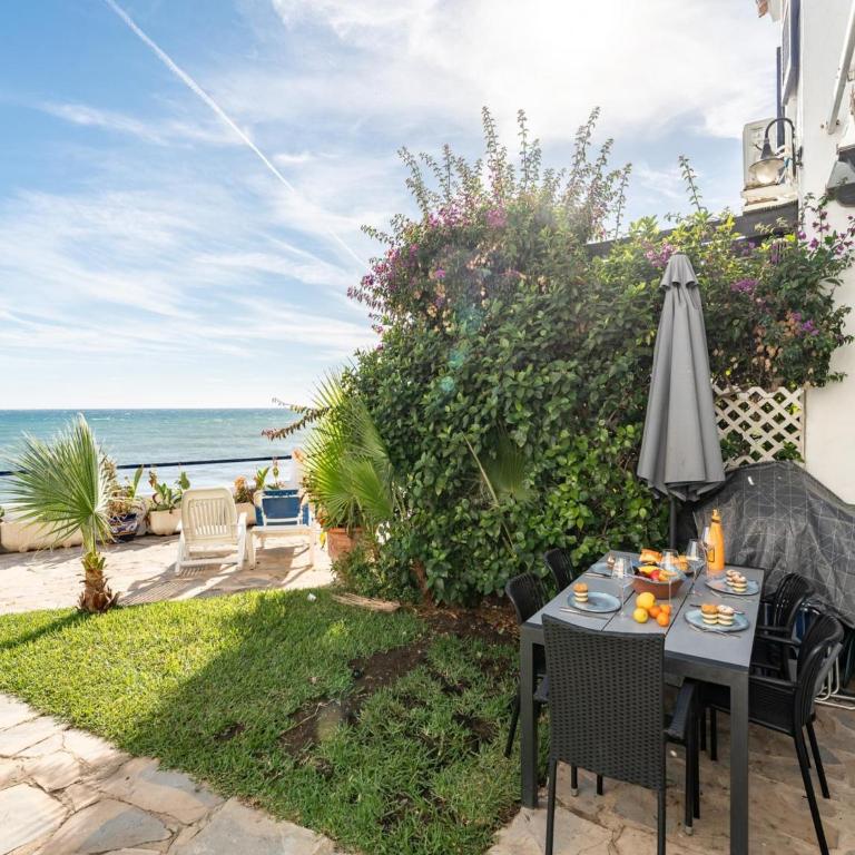 Modern holiday home by beach in Calahonda - Casa de vacaciones de 2 dormitorios - 20