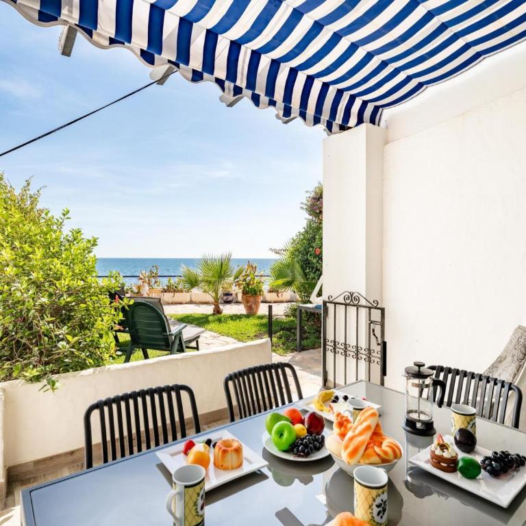 Beachfront holiday home in Malaga - Casa de vacaciones de 2 dormitorios - 4