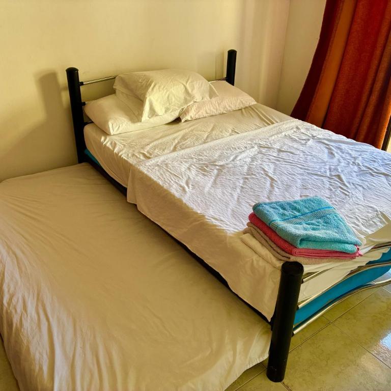 CABAÑA RODADERO RESERVADO In - Two-Bedroom Apartment - 26