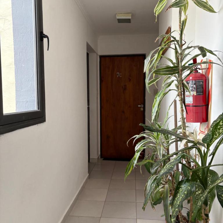 Paraná Suite Alem - One-Bedroom Apartment - 8