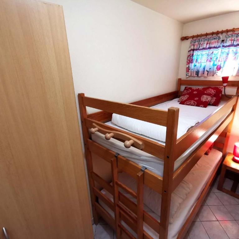 Studio cabine pieds pistes, proche école de ski, Adrets-Prapoutel - Appartement 1 Chambre - 8