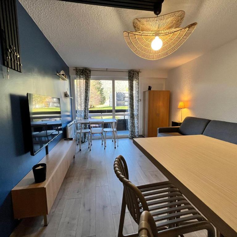 Studio rénové avec balcon, parking privé, proche des pistes - 4 pers - FR-1-737-103 - Studio - 2
