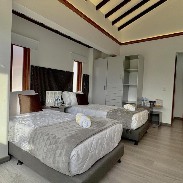 Hotel Boutique & Spa - VDL Colonial - Apartamento de 3 dormitorios con vistas a las montañas - 11
