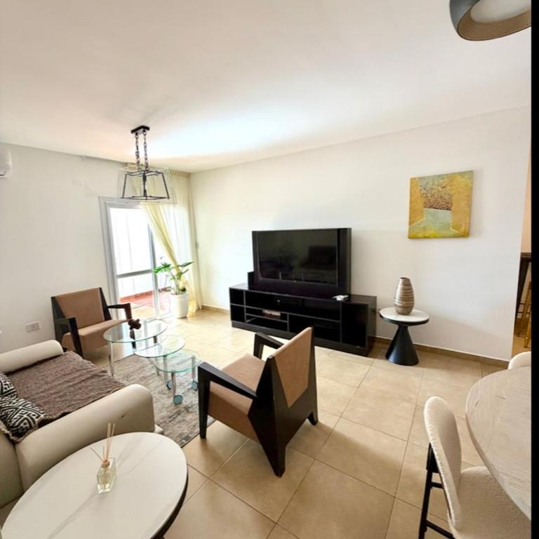 Departamento Cómodo y Centrico - Apartamento de 2 dormitorios - 8
