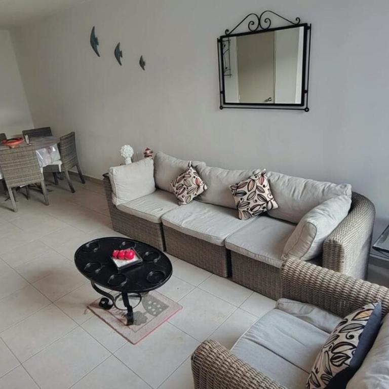 Casa con alberca en Zona Diamante - Casa de 3 dormitorios - 1