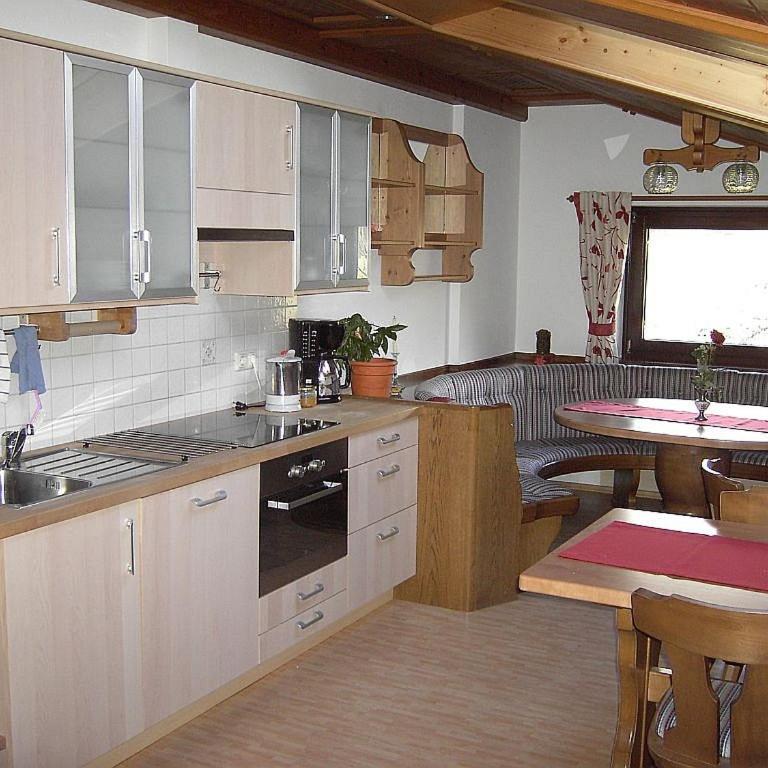 Haus Kieler - Apartment mit Blick auf die Berge - 15