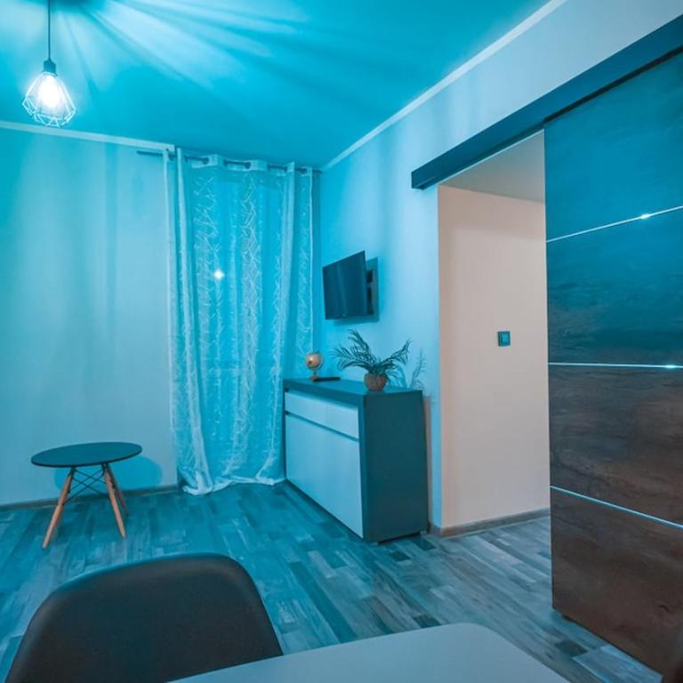 Residenza Santa Anastasia Green Piazza Erbe Lift & Balcony - Appartamento con 1 Camera da Letto con Vista - 5