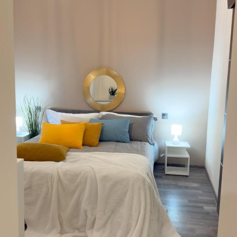 Residenza Santa Anastasia Green Piazza Erbe Lift & Balcony - Appartamento con 1 Camera da Letto con Vista - 43