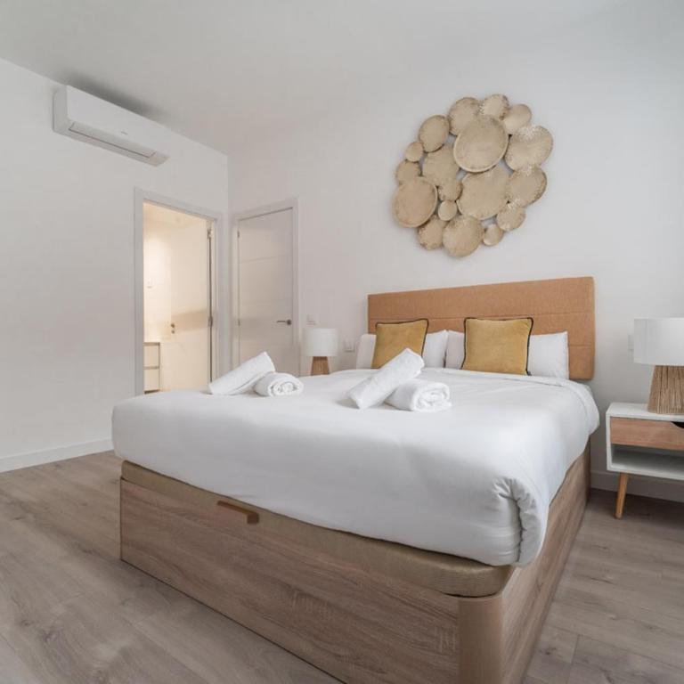 Comfortable charming - 2 Bdrs 2 Baths -Ventas - Two-Bedroom Apartment - 8