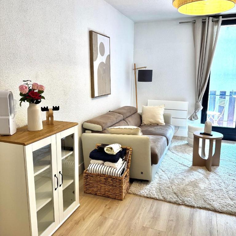 Studio 2 personnes parking balcon WIFI - One-Bedroom Apartment - 1