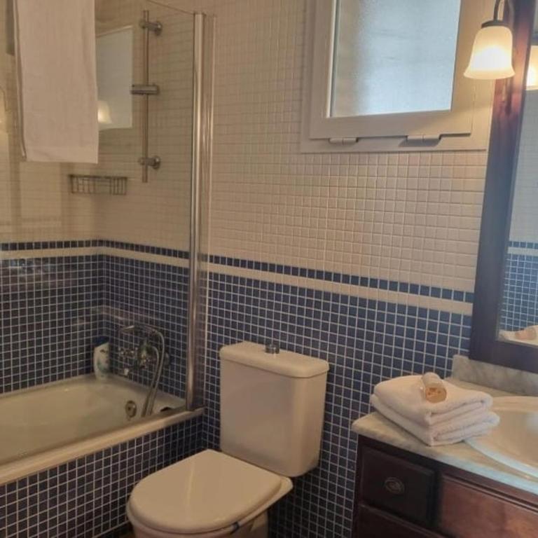 Luminoso Terrazas Piscinas Parking - Apartamento de 2 dormitorios con terraza - 8