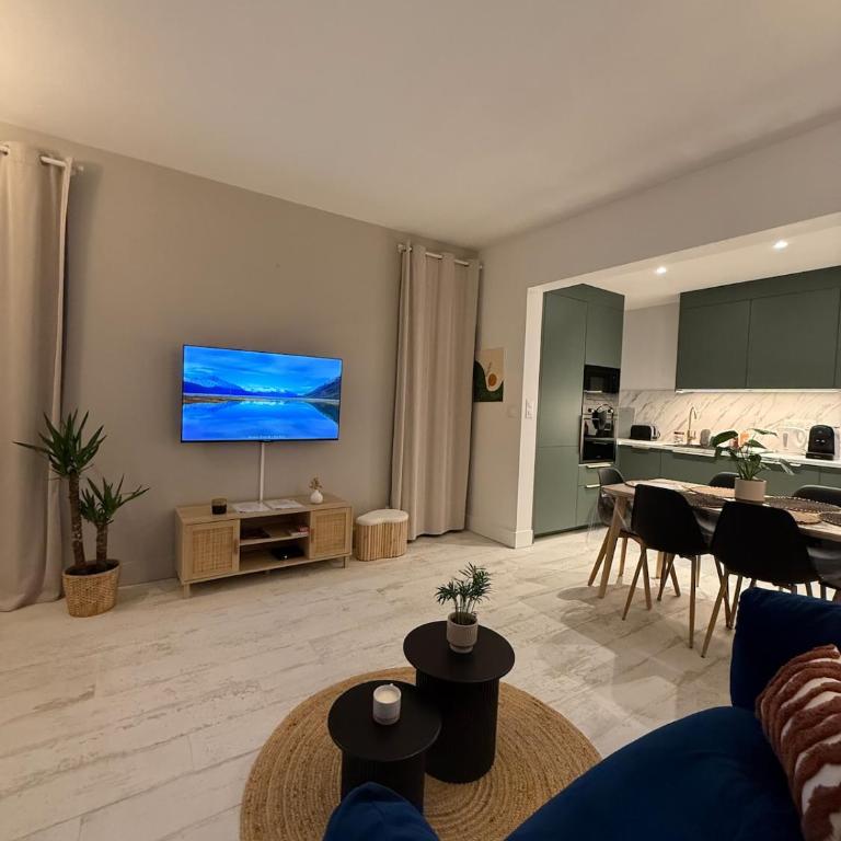 Casa Verde - T4, Proche plage - Appartement 3 Chambres - 11