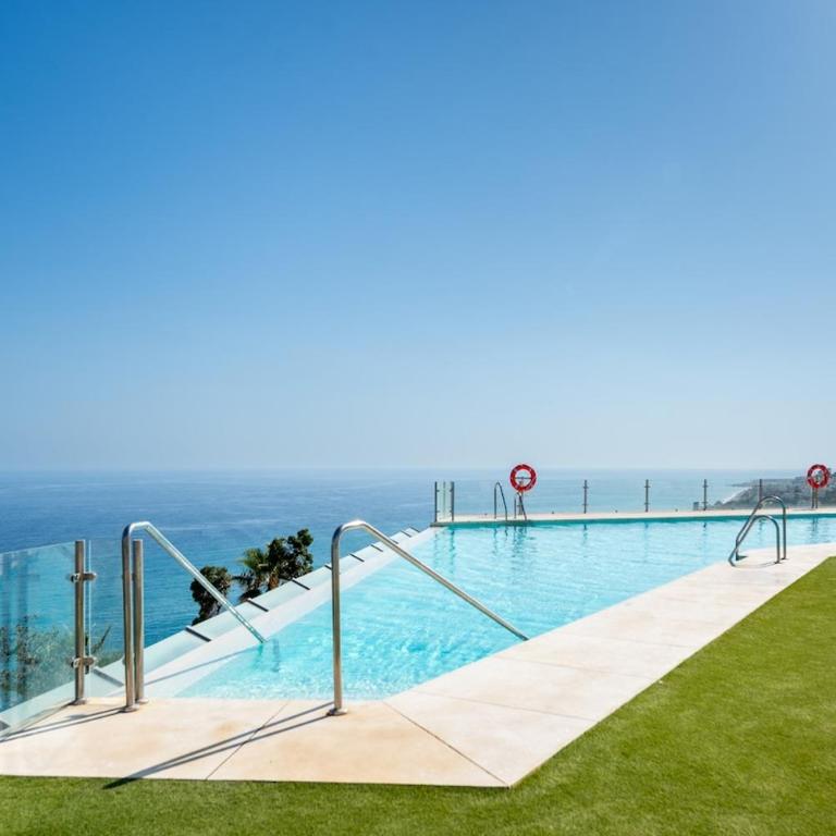 Breathtaking Bay views Nerja - Apartamento de 2 dormitorios con vistas al océano - 1