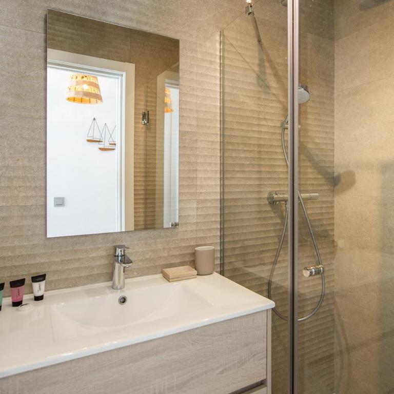 Breathtaking Bay views Nerja - Apartamento de 2 dormitorios con vistas al océano - 3