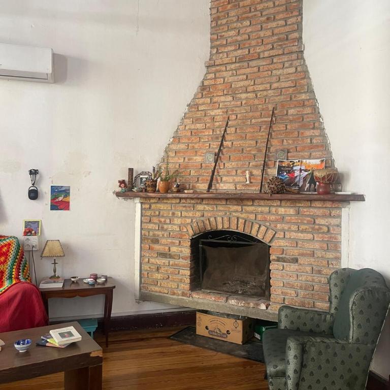 Very spacious house in Ciudad Vieja - One-Bedroom Apartment - 18