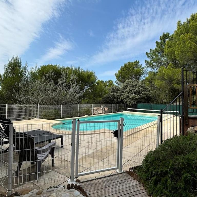 Jolie maison avec piscine , proche du centre de Bédoin - Maison 5 Chambres - 3